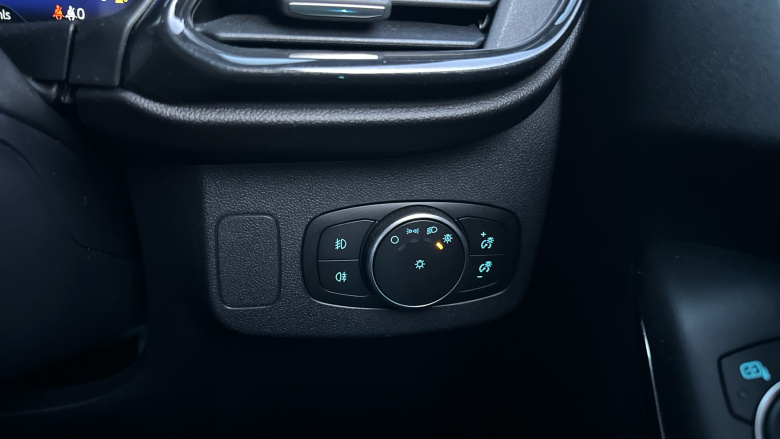 Ford Puma 1.0 EcoBoost Hybrid mHEV Titanium 5dr Petrol Hatchback